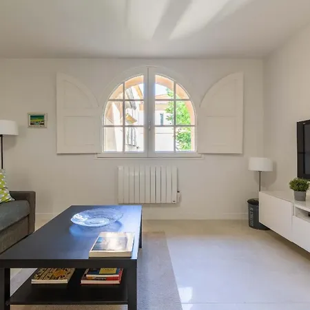 Cathedrale Au Calme Apartment