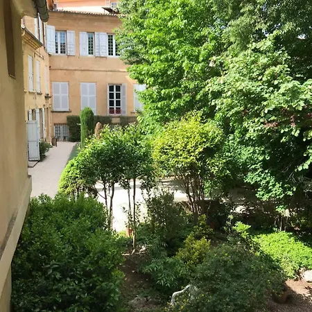 Apartment Cathedrale Au Calme Aix-en-Provence